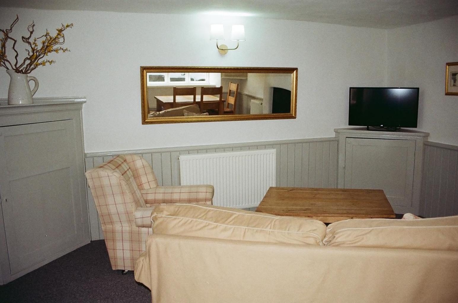 Holiday home Georgian Mews Cottage: Cozy Retreat Near Market *