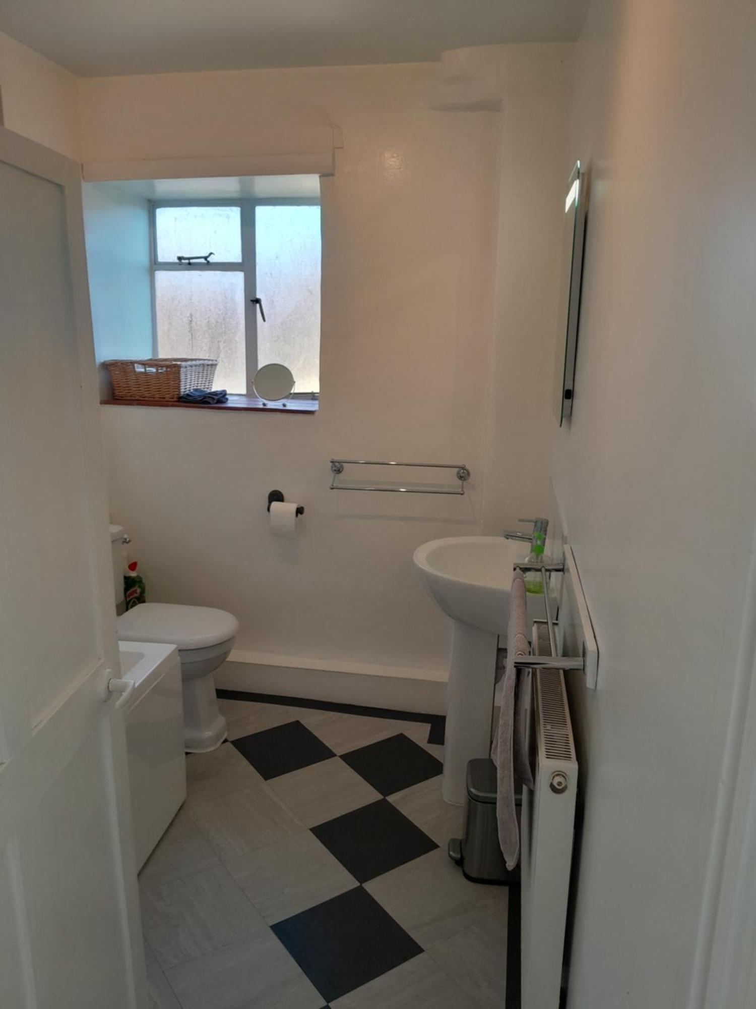 Holiday home Georgian Mews Cottage: Cozy Retreat Near Market *