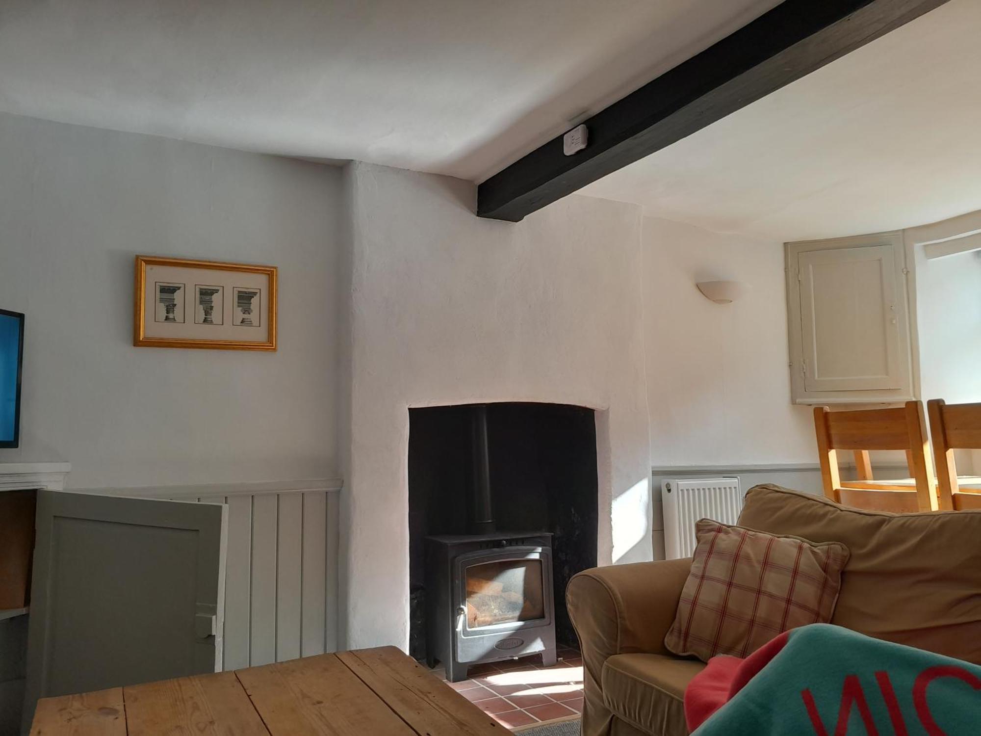 Georgian Mews Cottage: Cozy Retreat Near Market *